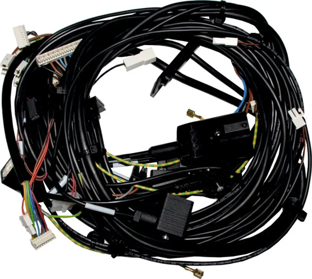 Kabelsatz mit mehreren schwarzen Leitungen und Steckverbindern, verwendet für elektrische Anwendungen, hergestellt von Wolf.